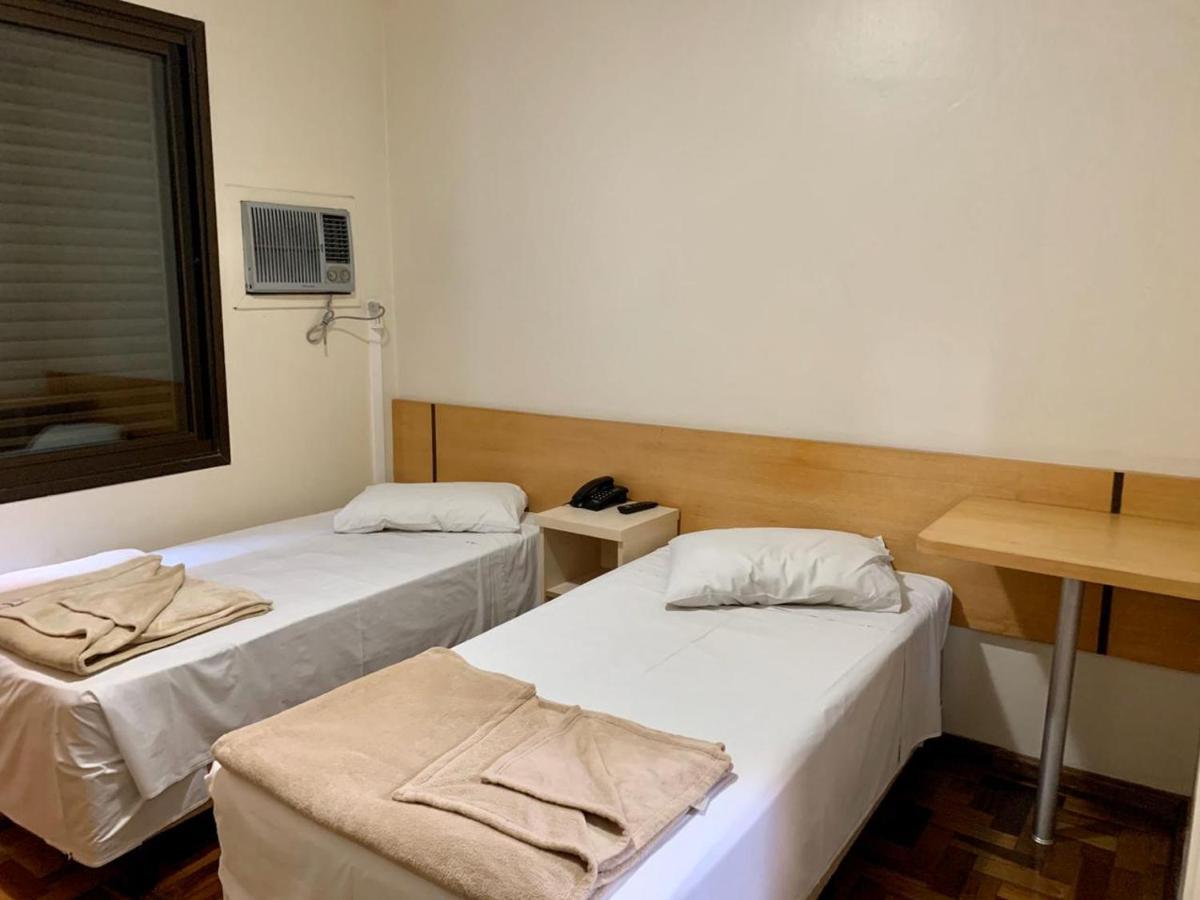 Colossi Hotel Порту Алегри Екстериор снимка