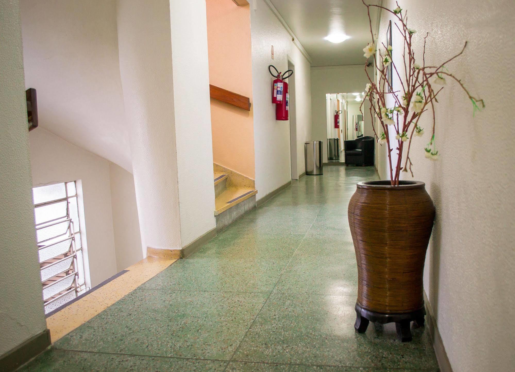 Colossi Hotel Порту Алегри Екстериор снимка
